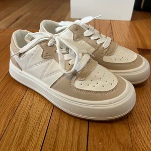 NWOT white and tan sneakers